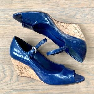 Blue patent wedges